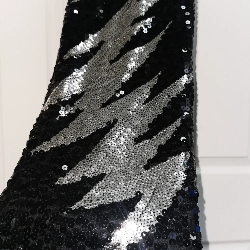 Sequin Black and Silver Mini Dress （M) - Picture 5 of 7